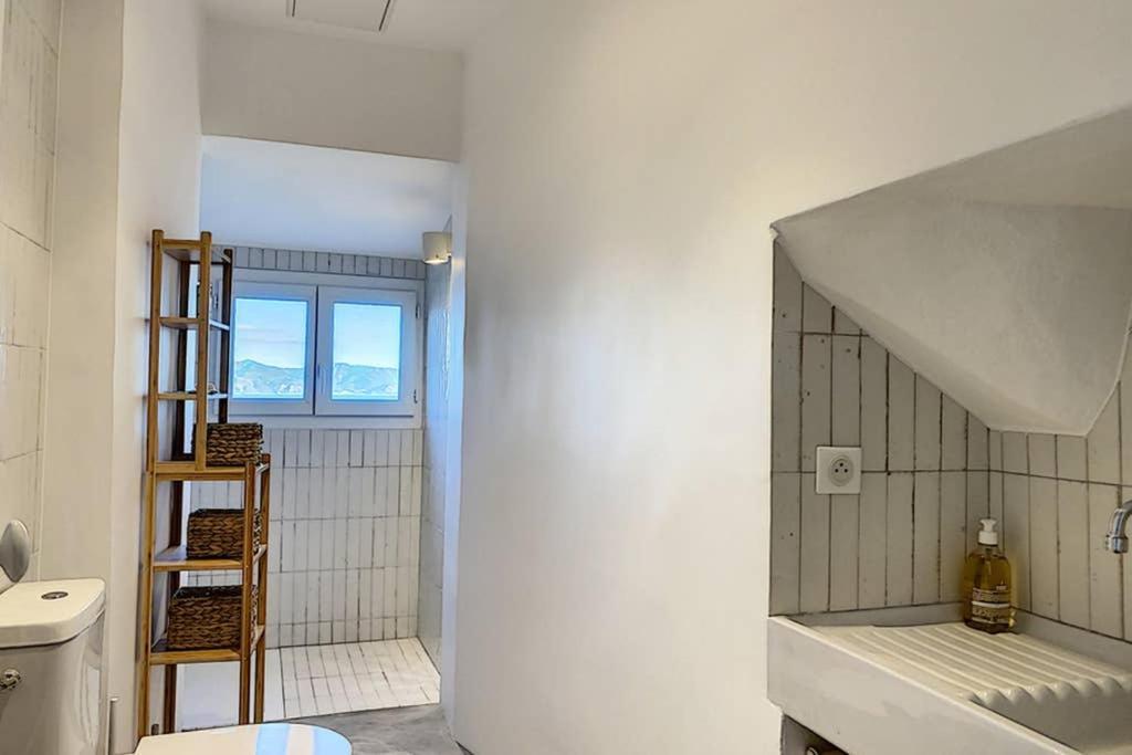 Cargese, Appartement De Charme Surplombant Le Port エクステリア 写真