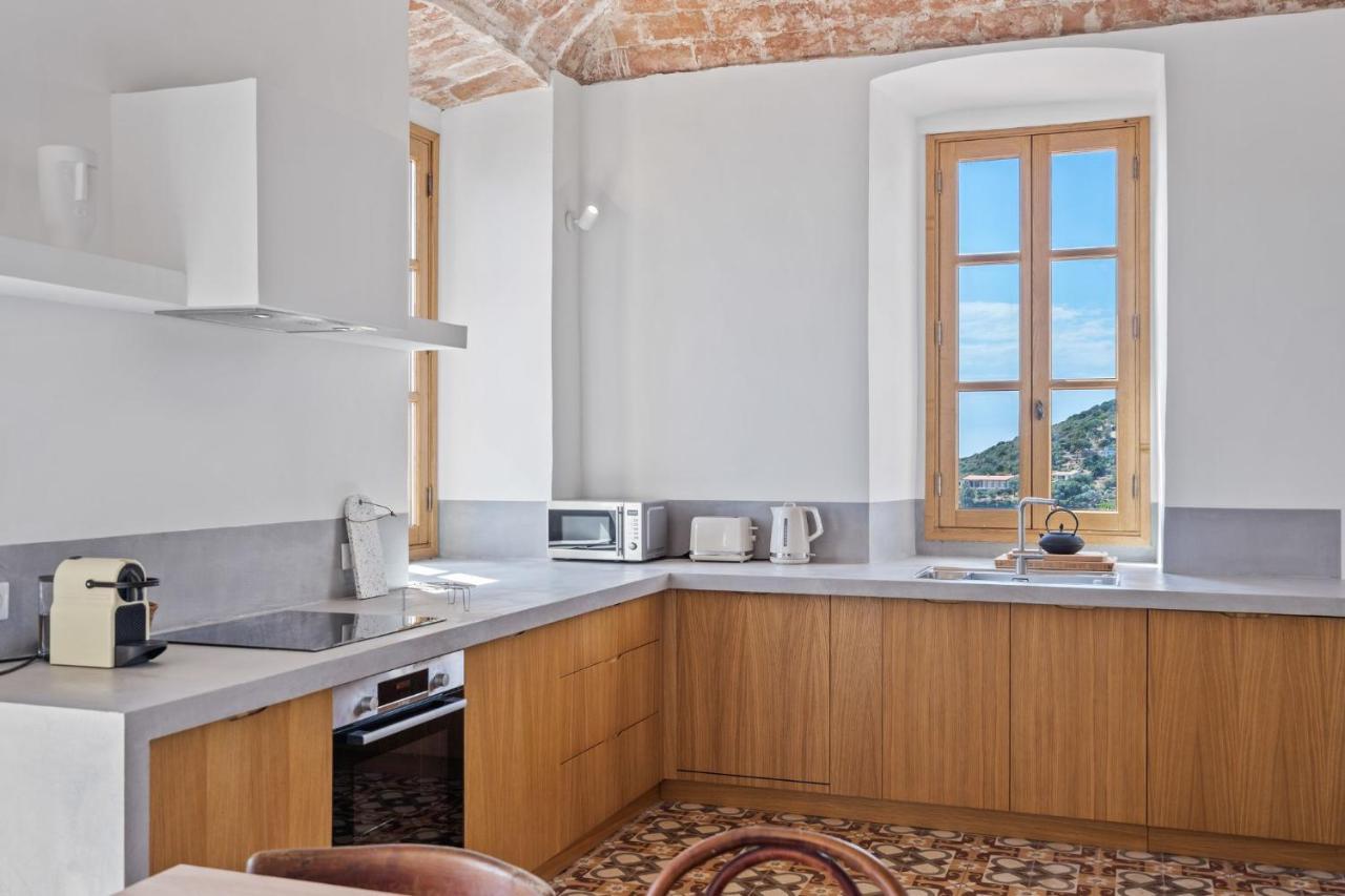 Cargese, Appartement De Charme Surplombant Le Port エクステリア 写真